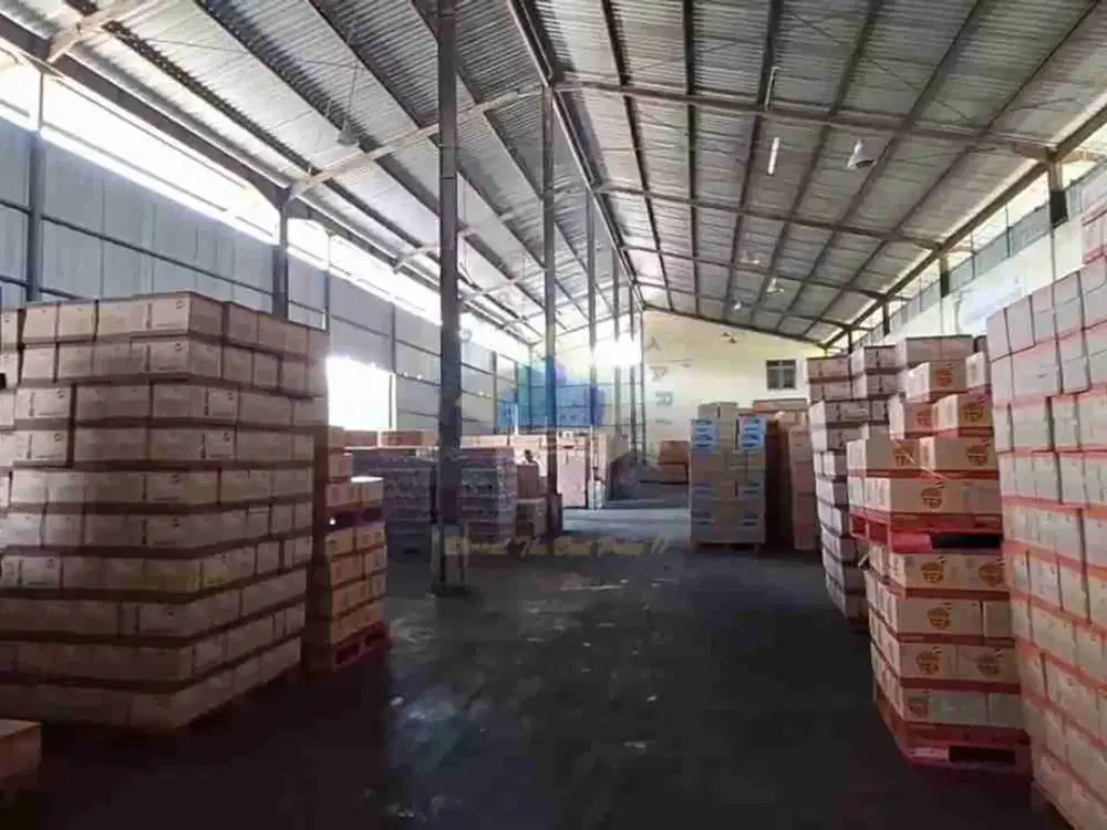 Jual gudang siap pakai di jl raya Legok - karawaci, Tangerang dekat tol