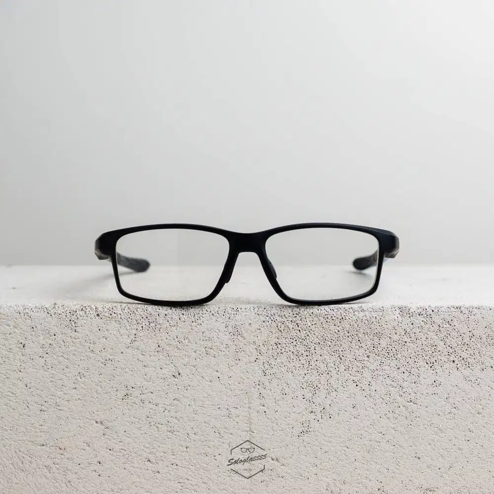 KACAMATA KOTAK SPORTY COCOK UNTUK KEGIATAN OUTDOOR - MIRANTI 05