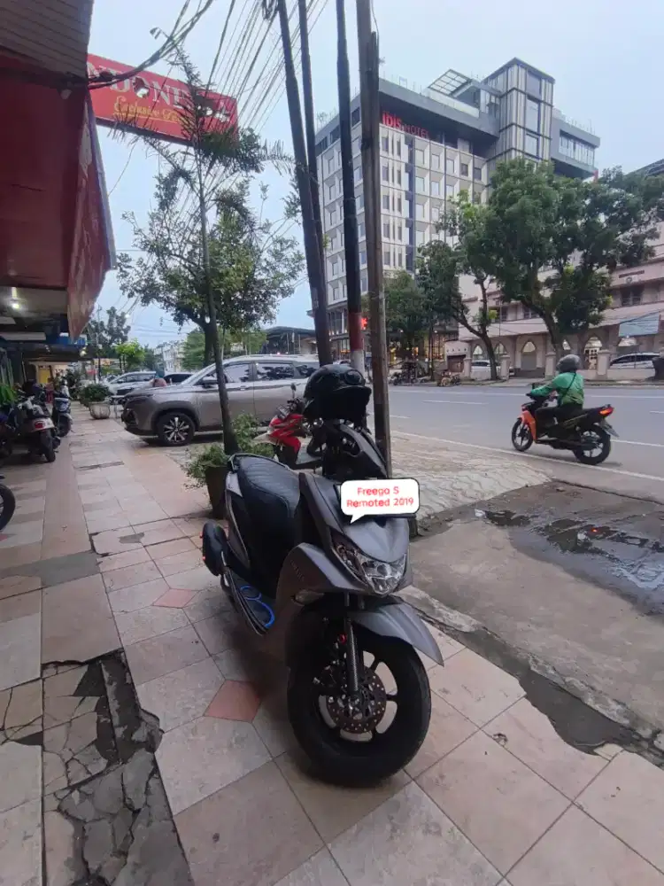 Yamaha Freego S Version Remoted Keyless tipe tertinggi Blucore Nominus