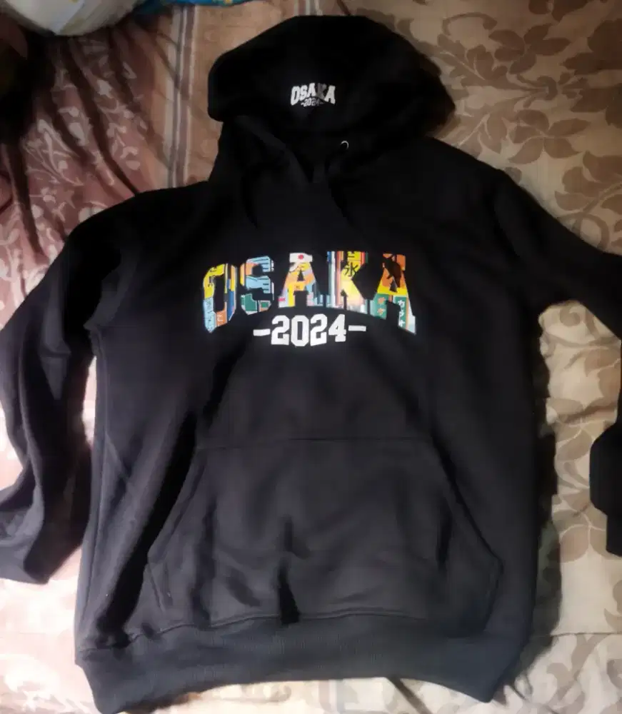 Switer hitam all size