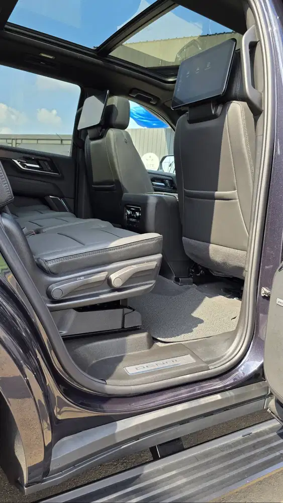 GMC YUKON DENALI 2025 BLACK 6.2L