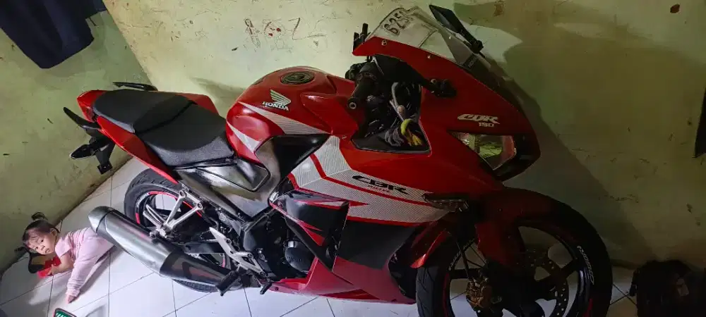 Honda CBR 2015 surat2 komplit pjk 2024 plat 2027