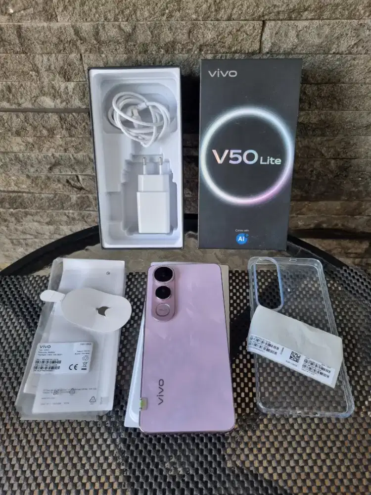 Vivo V50 lite Second/Sein 8/128 GB Fullset bergaransi toko