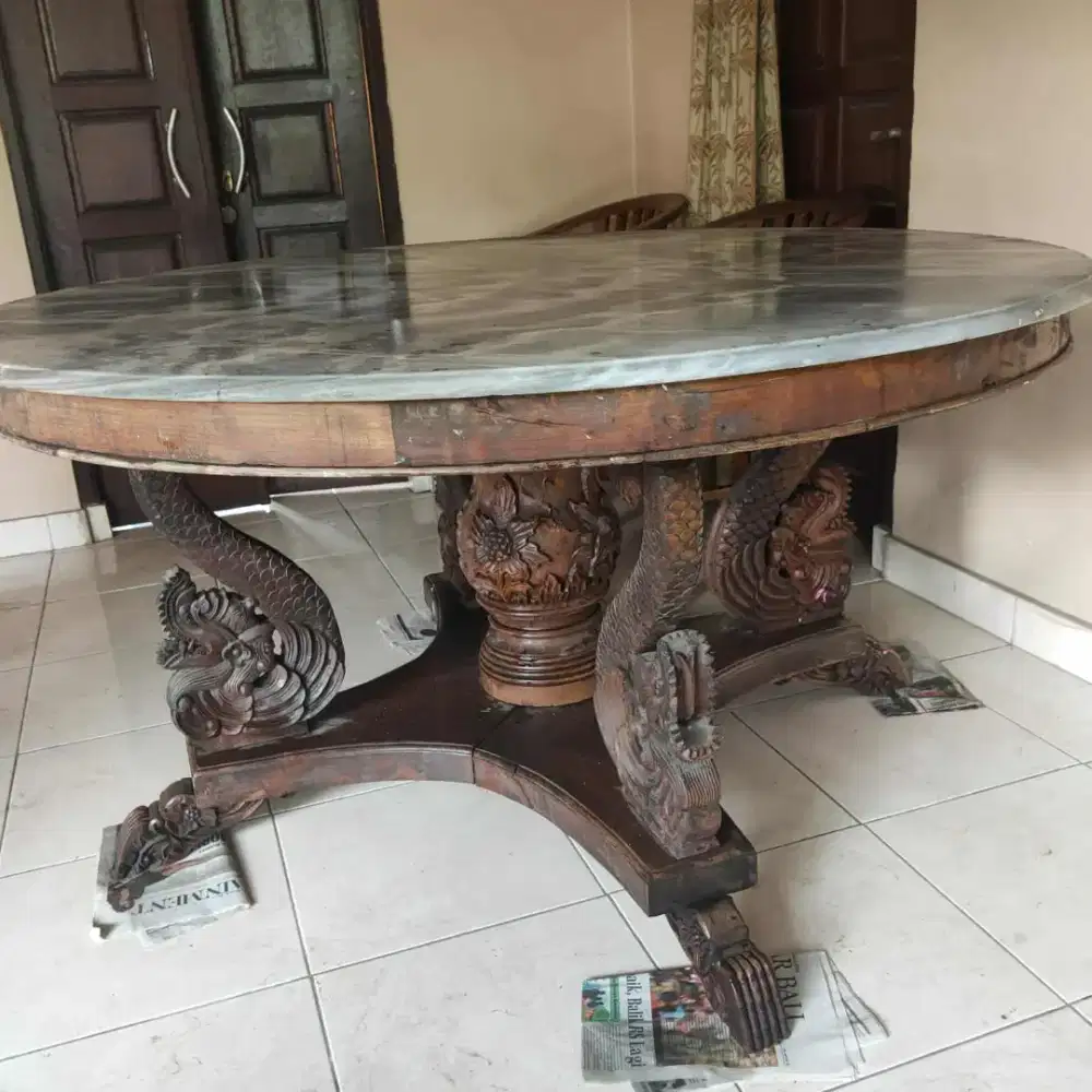 Jual meja marmer bulat ( diameter 1.5m) ukiran bali