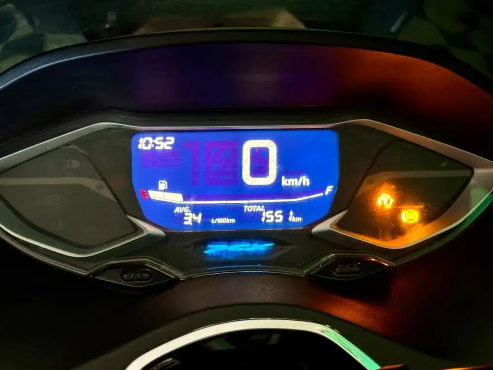 PCX 160 ABS KM 1RB PERAK ANTIK 2022 AKHIR NET