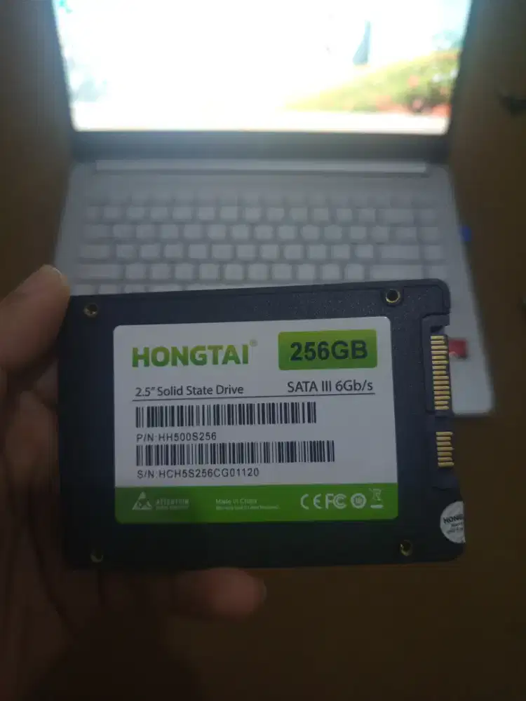 Ssd 2.5 joint hongtai 256gb performance & health 100% bonus os windows