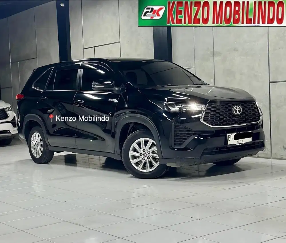 [Km 8rb] Innova Zenix Hybrid 2,0 HV G AT 2023 hitam,seperti baru dp 30