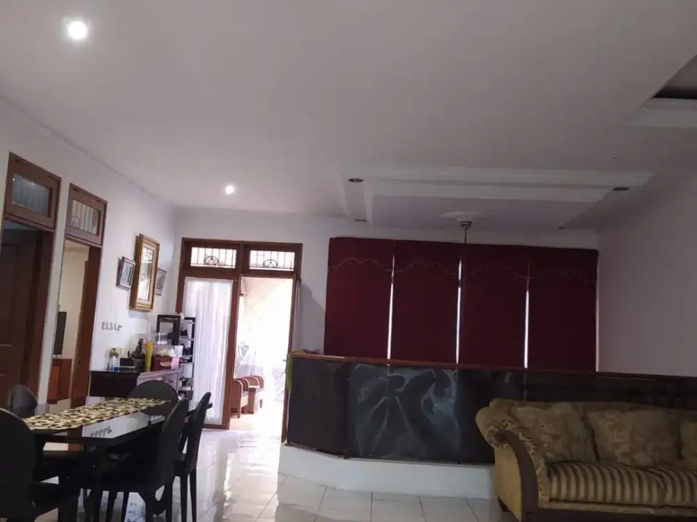 Dijual Cepat Rumah di Pondok Indah Jakarta Selatan