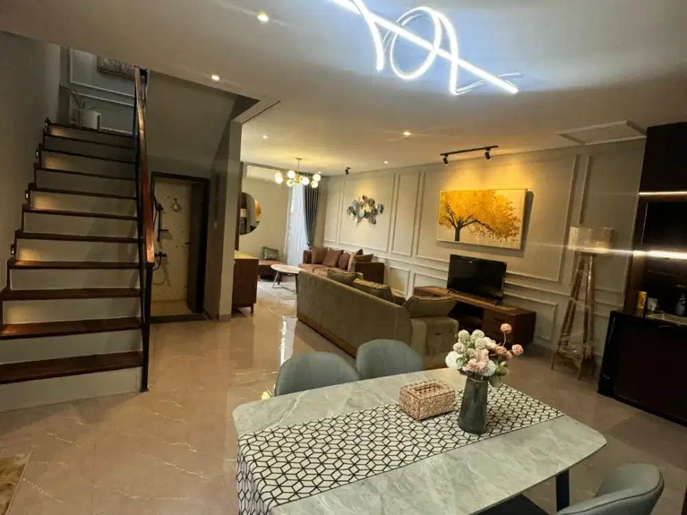 Dijual Rumah Baru 2 Lantai Dekat Kammpus UGM  ; Area Kaliurang Palagan ; Full Furnish