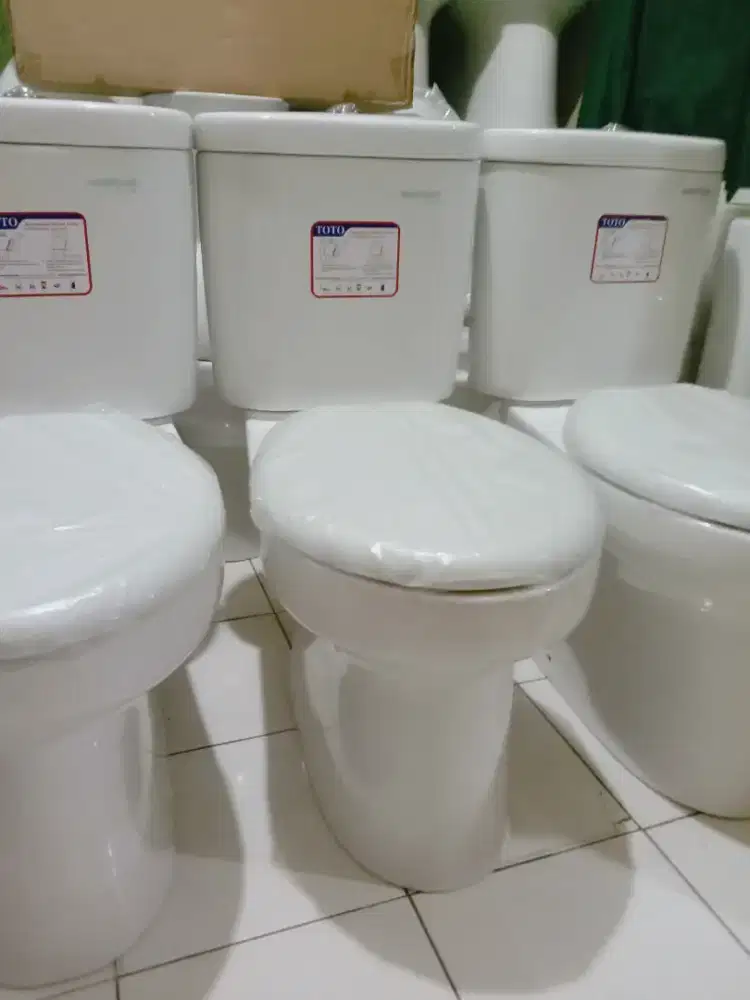 Kloset Toto type CW421NJ model bgus kilap