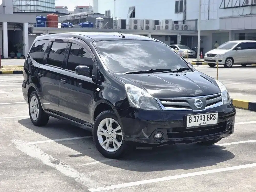 Nissan Grand Livina SV 2013 Hitam Km90rb