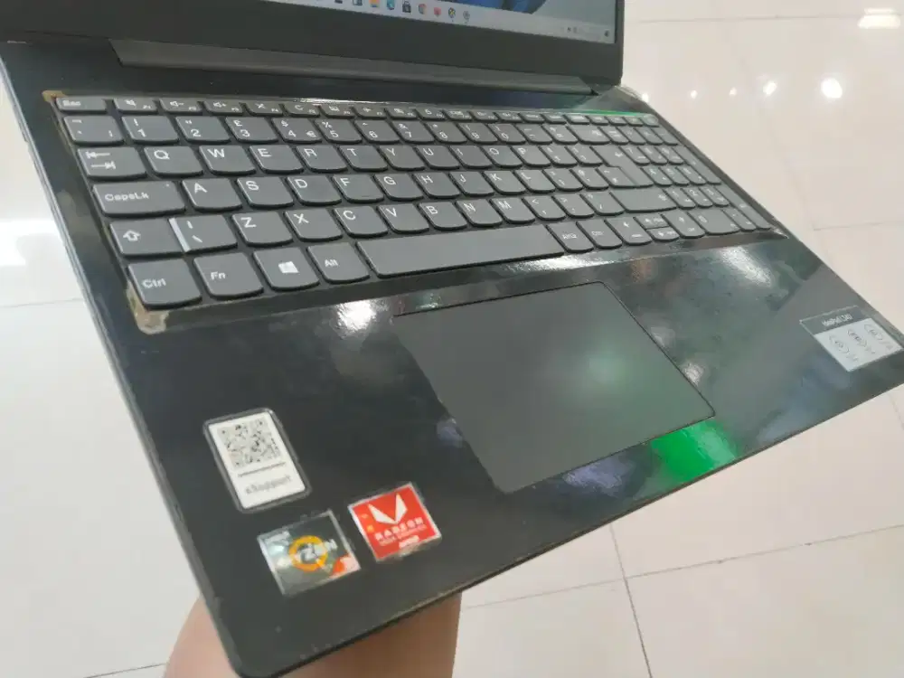 Dijual laptop Lenovo ideapad RYZEN 3-3200 Ram 8GB DDR4 Win 11 FHD