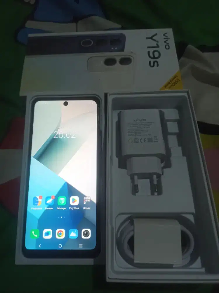 Vivo y19s 4+4(8/128gb) fullset resmi nominus
