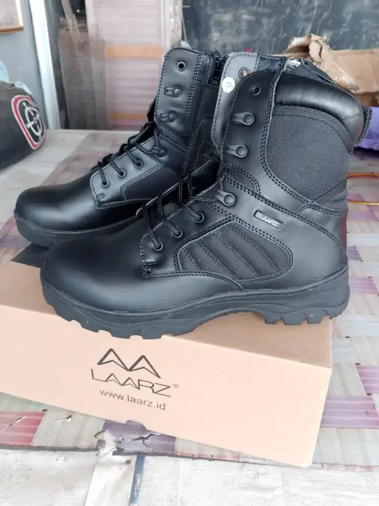 Sepatu laarz original