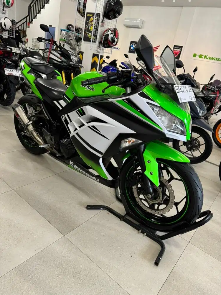Kawasaki Ninja 250 FI ABS SE Anniversary 2015 warna Hijau Green CC