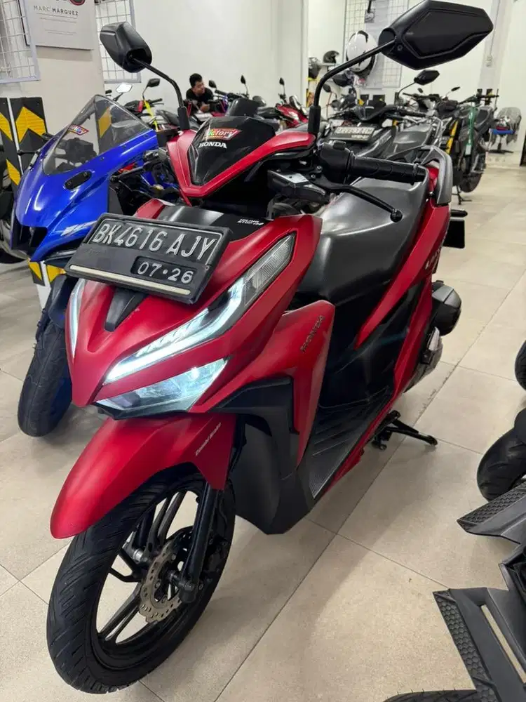 Honda Vario 150 CBS ISS Keyless Remote 2021 warna Merah Dop Vario150