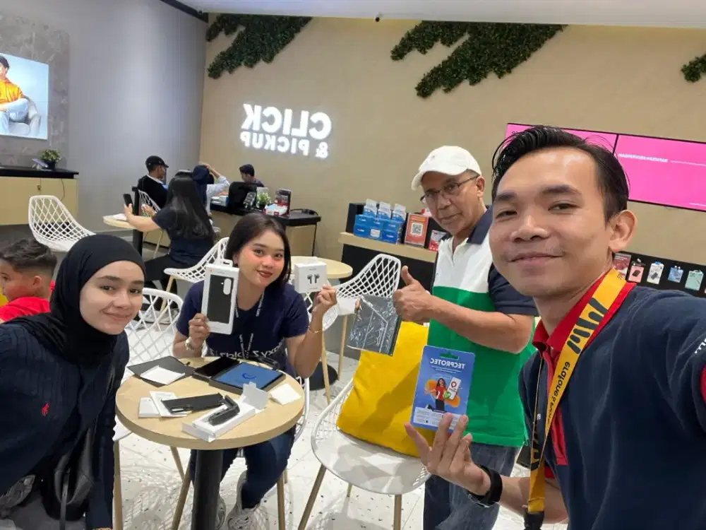 SAMSUNG GALAXY ZFOLD7 12/512 FREE BUDS 3