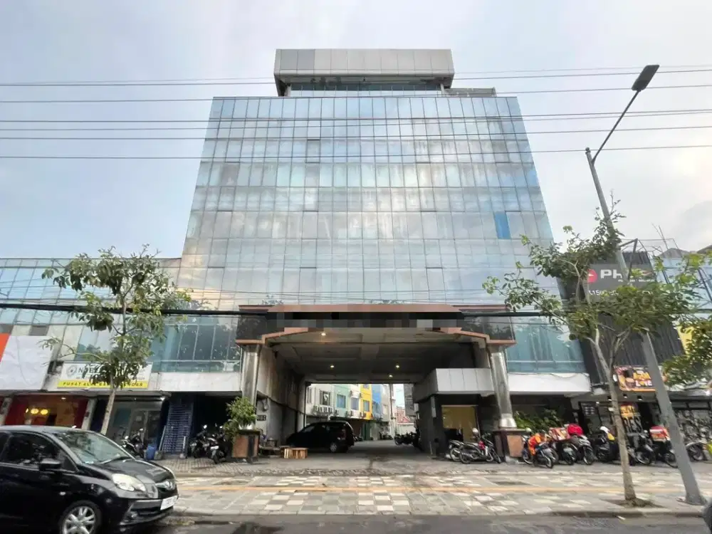 Gedung Kantor Murah & Ramai, Nol Jalan Ry Dharmahusada, Surabaya
