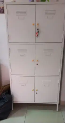 JUAL Loona Lemari Kantor 6 Pintu  WARNA PUTIH_SECOND