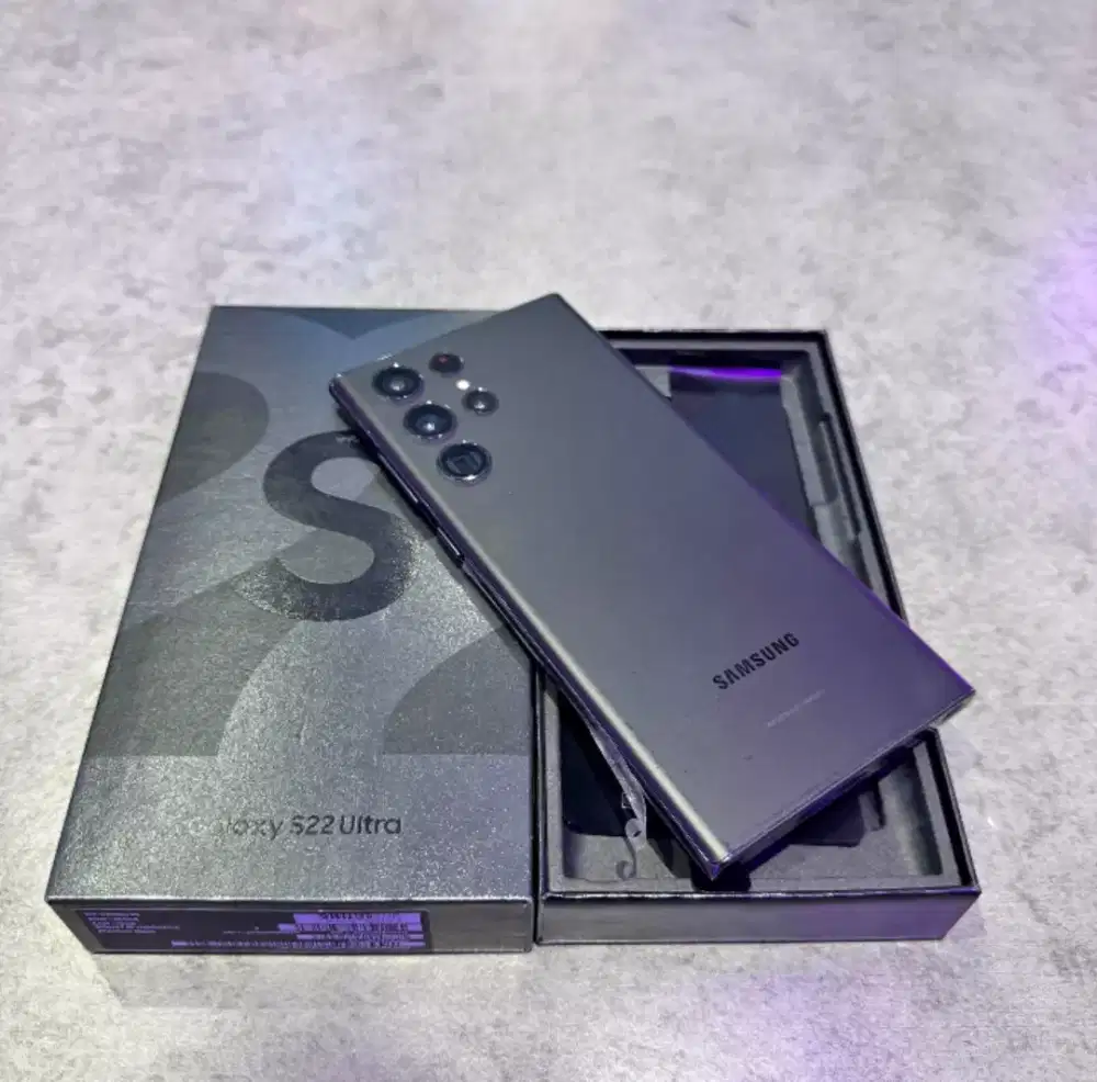 Samsung Galaxy S22 Ultra 12/256 sein