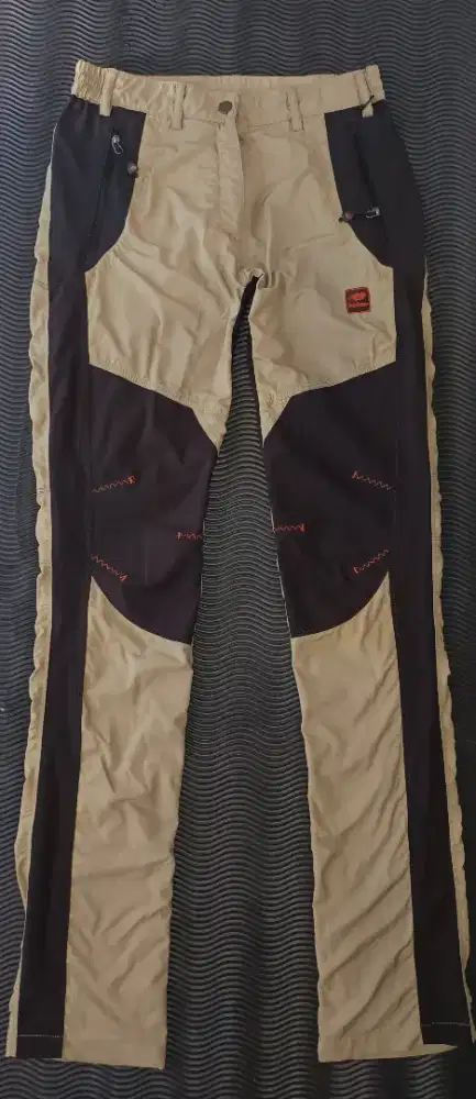 Celana gunung / outdoor