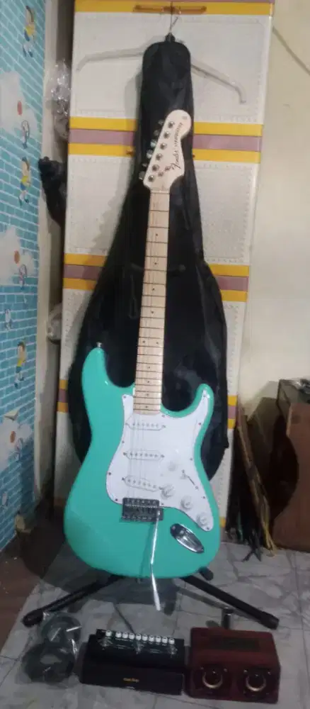 Forsale Gitar Fender Statocaster