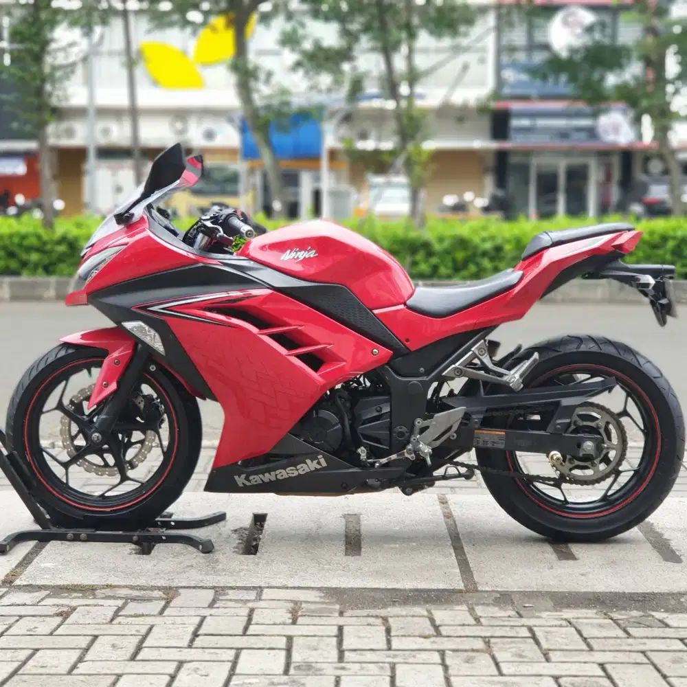 KAWASAKI NINJA 250 FI OLD MERAH 2016 KM RENDAH PAJAK PANJANG LIKE NEW