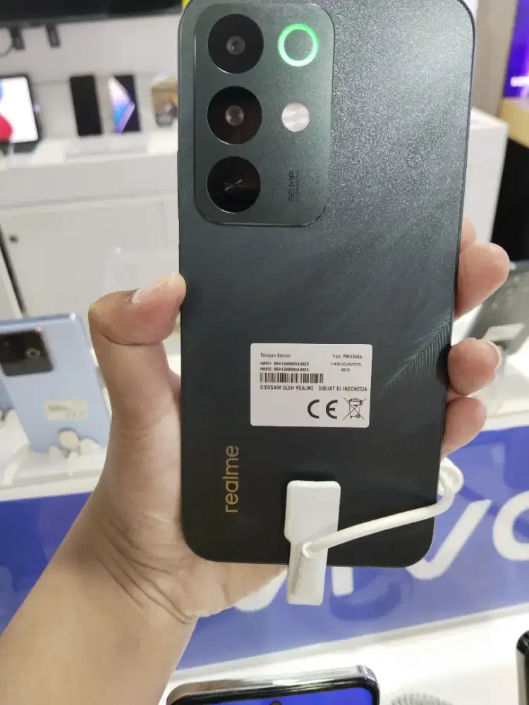 Realme C85 Series  baterai lebih besar 7000 mAh