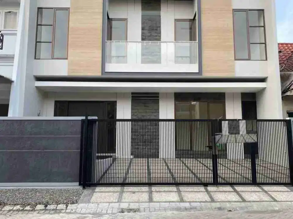 25. DIJUAL RUMAH GRESS INTERNATIONAL VILLAGE SURABAYA