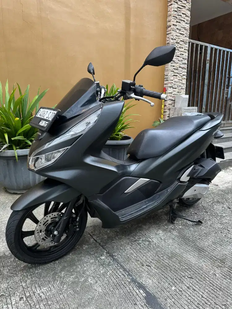 Honda PCX Keyless CBS ISS 150cc  Thn.2019