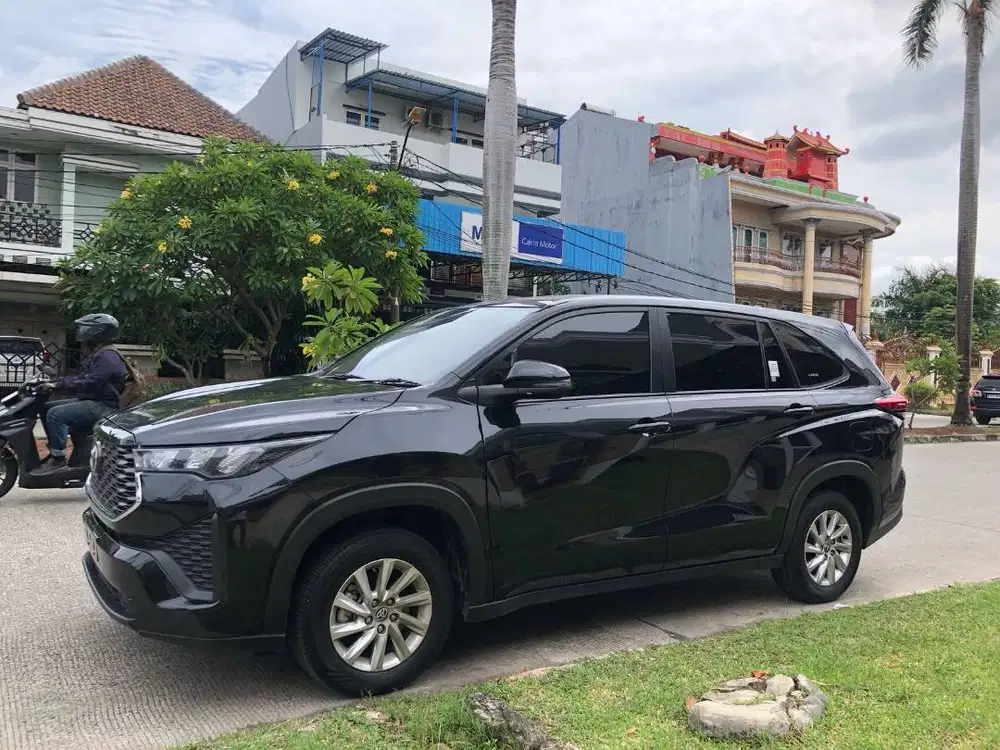 Toyota Innova 2.0 Zenix G 2024