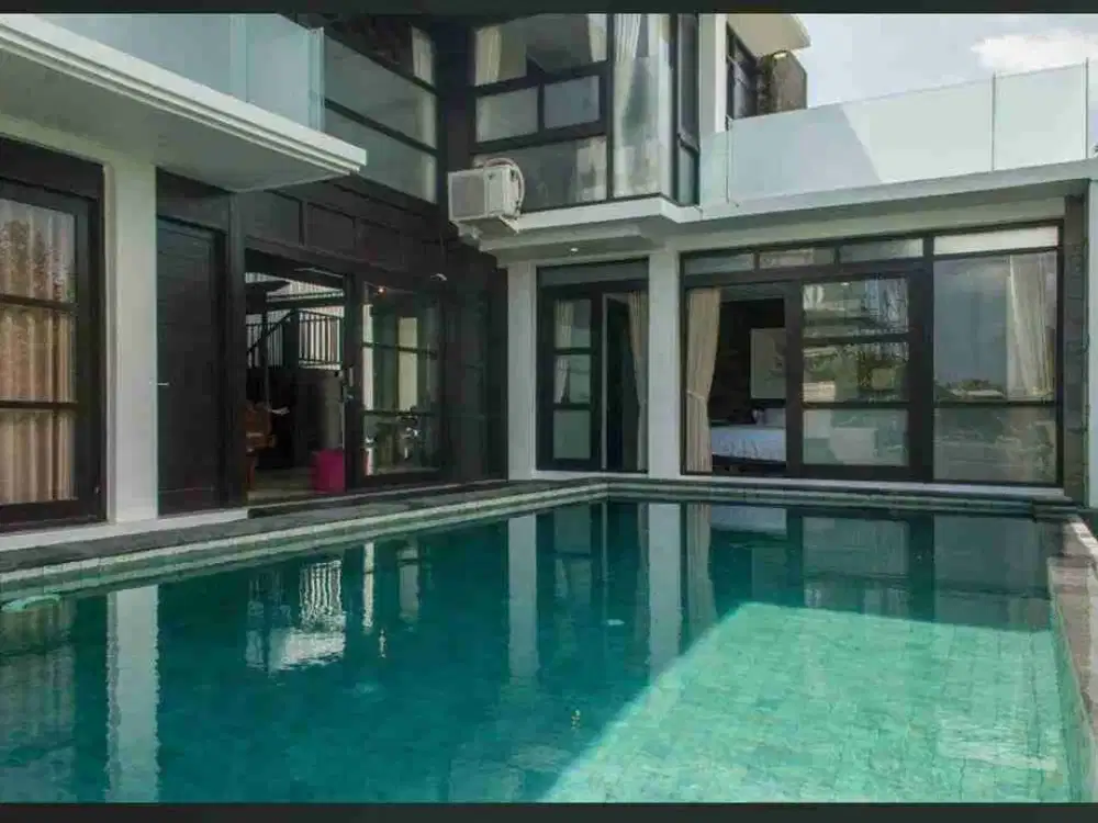 DIJUAL VILLA LANTAI 2 LOKASI AREA KAMPIAL NUSA DUA