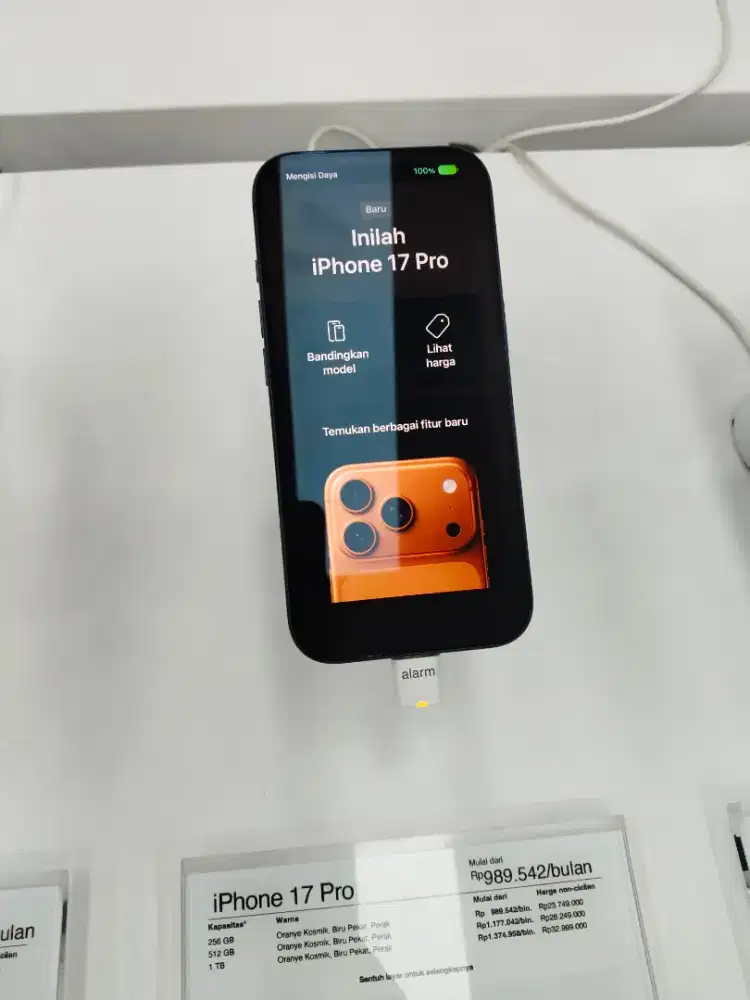 I-PHONE 17 PRO 256GB GARANSI RESMI BISA DICICIL PROMO BUNGA 0%
