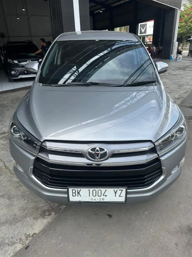 Toyota Kijang Innova 2.4 V AT Diesel 2018