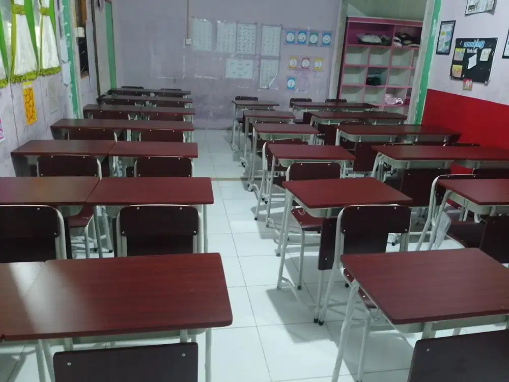 Set kursi sekolah veda auric