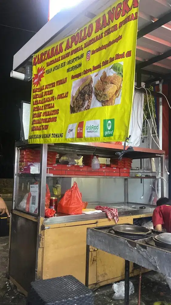 DICARI KARYAWAN MARTABAK LANCAR KANAN KIRI