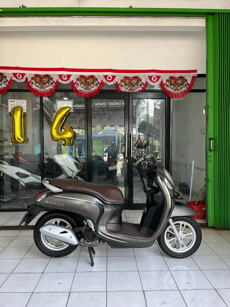 HONDA SCOOPY STYLISH TAHUN 2023 LIKE NEW