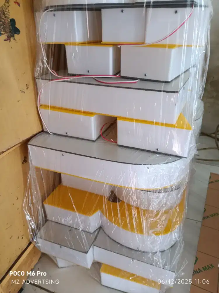 Neonbox bentuk free disain