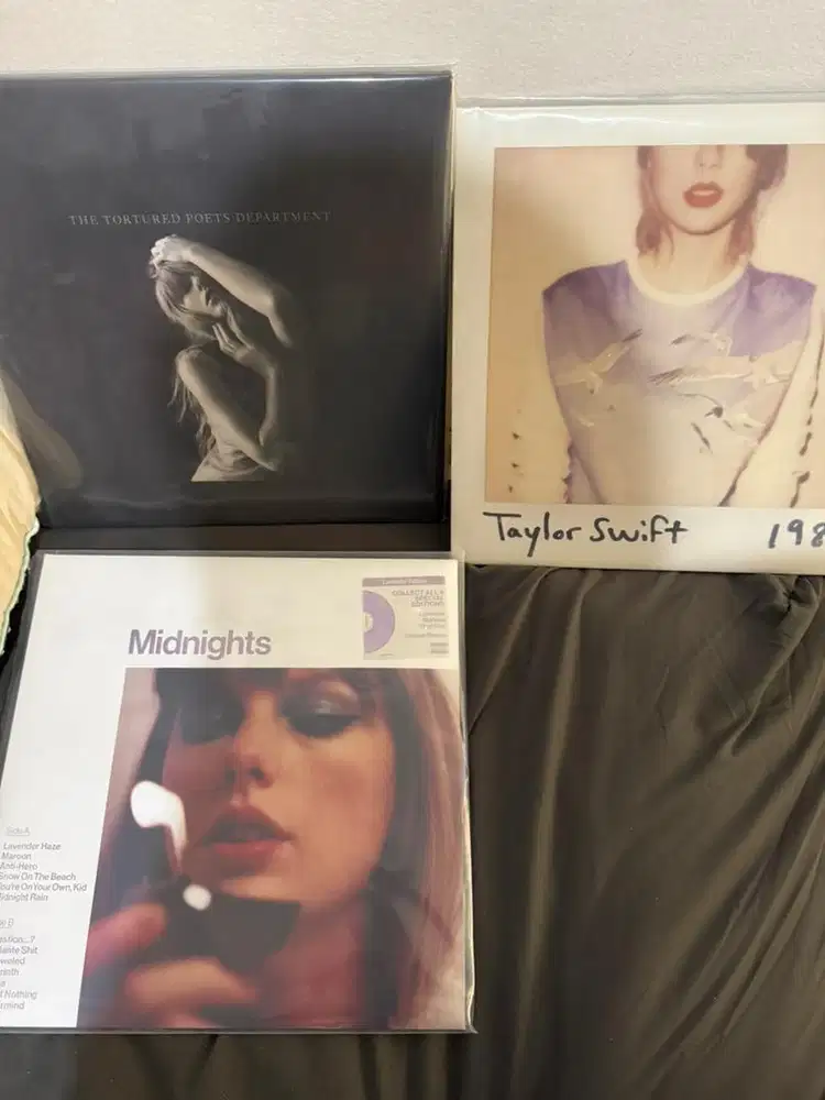 Paket Koleksi Vinyl Taylor Swift 1989, Midnights, TTPD