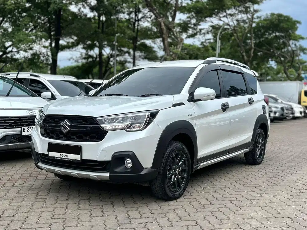SUZUKI XL7 BETA HYBRID 2023 AT MOBIL TERAWAT SIAP PAKAI