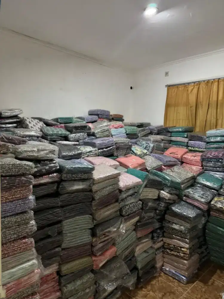 Siapa tau ada pemborong d jual murah