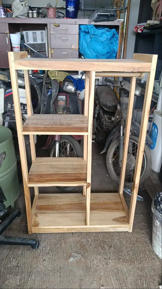 DIJUAL LEMARI JATI MURAH
