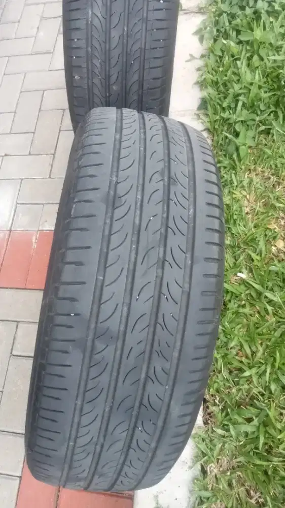 Ban lion sport leao 215/55 R18