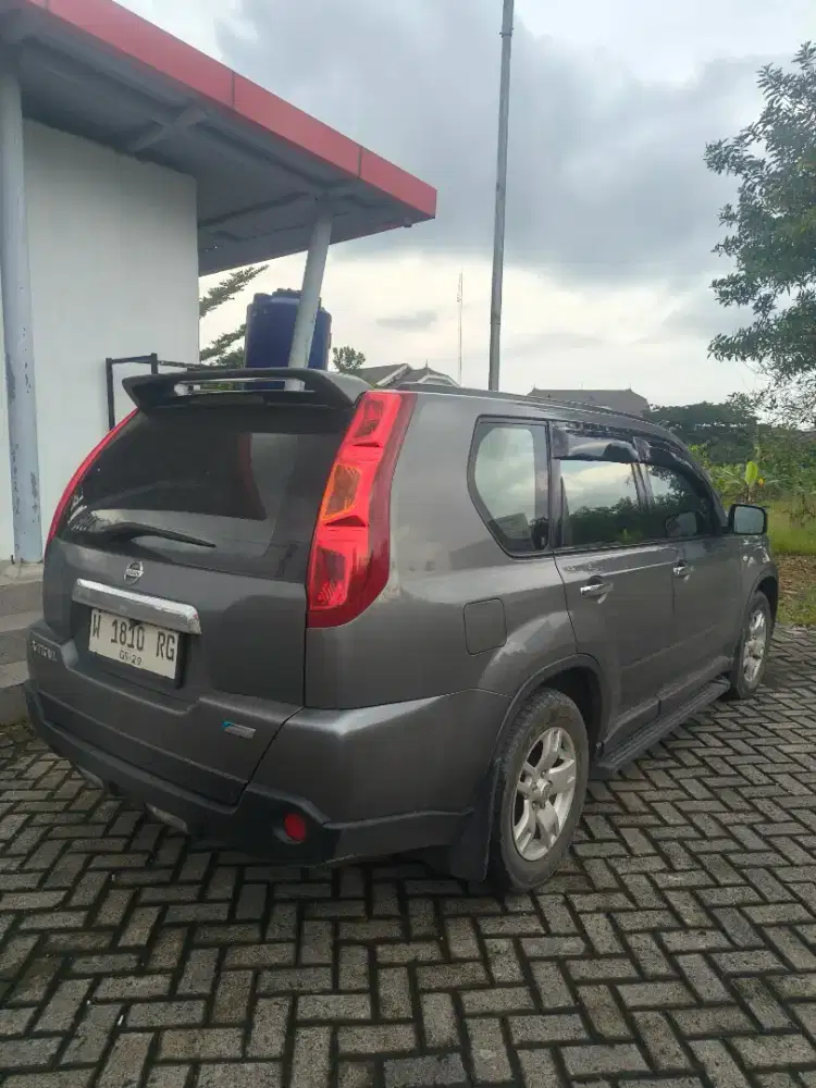 Nissan X trail automatic 2009