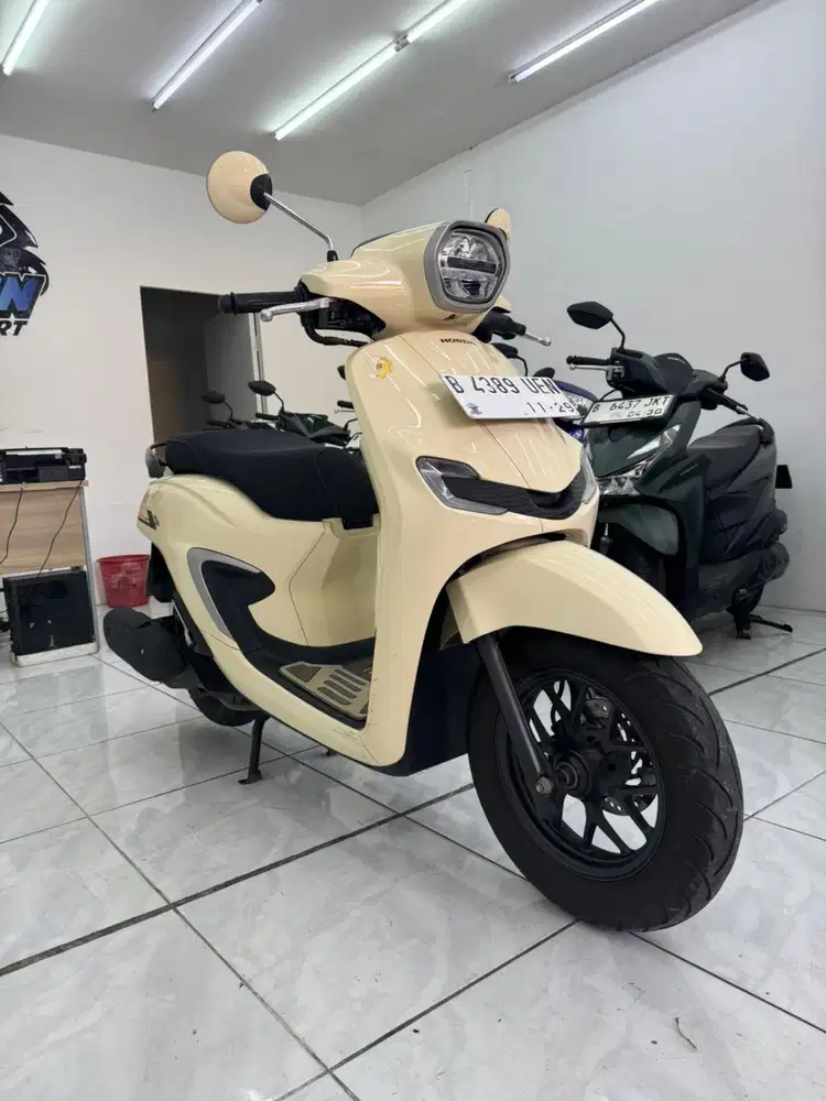 Stylo CBS 2024, jual beli motor seken