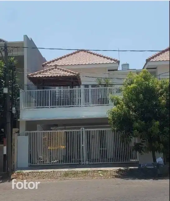 Disewakan Rumah Galaxy Bumi Permai Modern Tropis Full Furnis Siap Huni