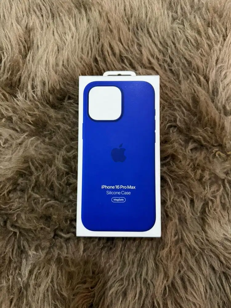 Silicone Case iphone 16 PRO max Magsafe Original Apple ultramarine