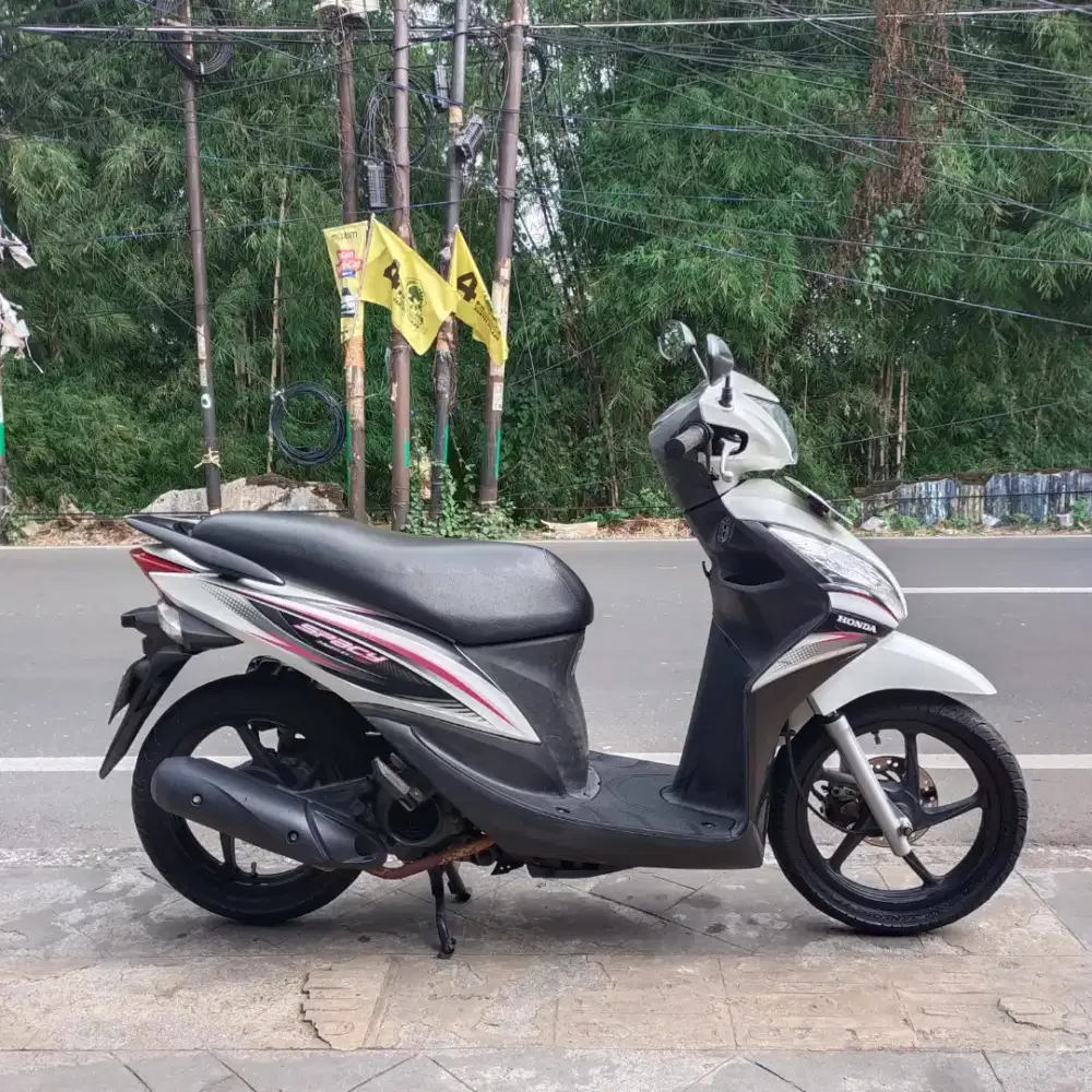Honda Spacy karbu 2011 Lengkap Bagus mesin Aluss