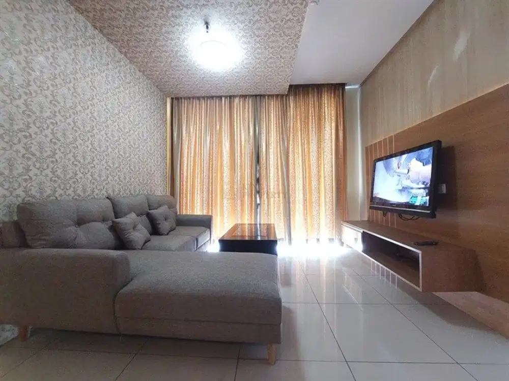 Diatas Mall CP & Jalan kaki ke APL Tower, Disewakan 3BR Central Park Residence Full Furnished Minimalis Rapi, Fasilitas Gym, Infinity Pool, ATM Center