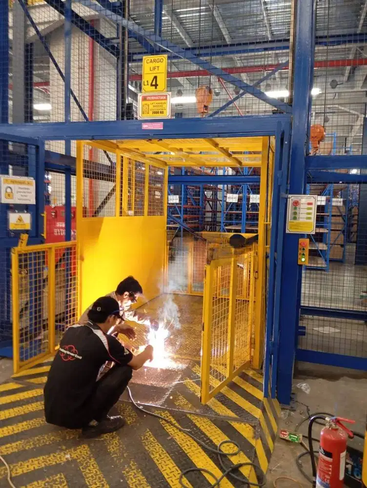 LOWONGAN TEKNISI LAS